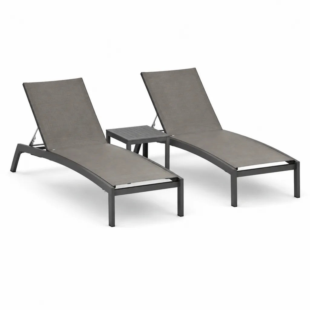 Ensemble de 2 bains de soleil reglables avec table d'appoint en aluminium et textilene gris 195 x 65 x 32 cm